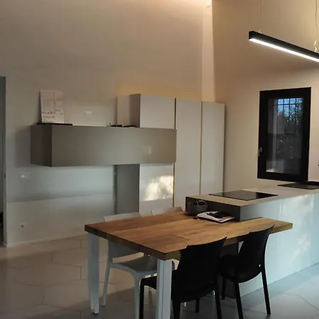 Minimal Design Free Parking Garden וילה Palazzina (Emilia-Romagna)